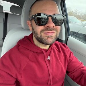 Meet your Posher, Stephen